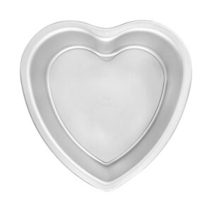 Fat Daddio's 8" x 3" Aluminum Heart Pan Removable Bottom